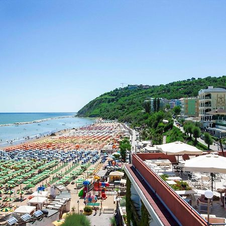 Giovanna Regina Hotel Gabicce Mare Εξωτερικό φωτογραφία