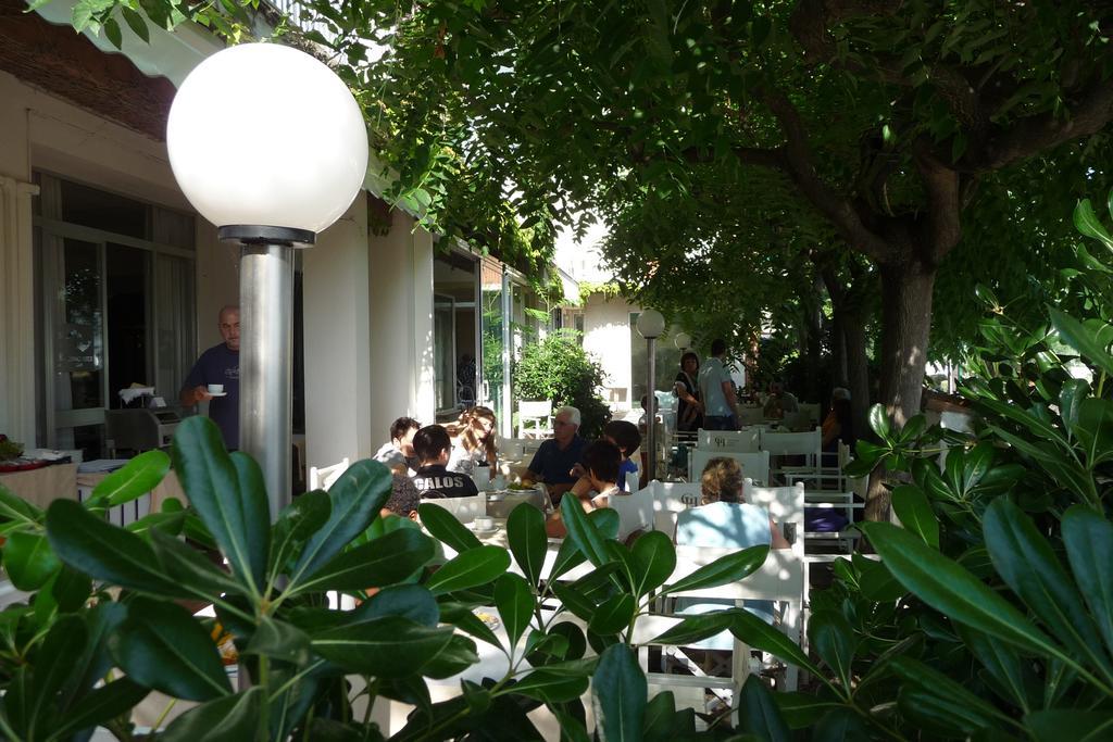 Giovanna Regina Hotel Gabicce Mare Εξωτερικό φωτογραφία